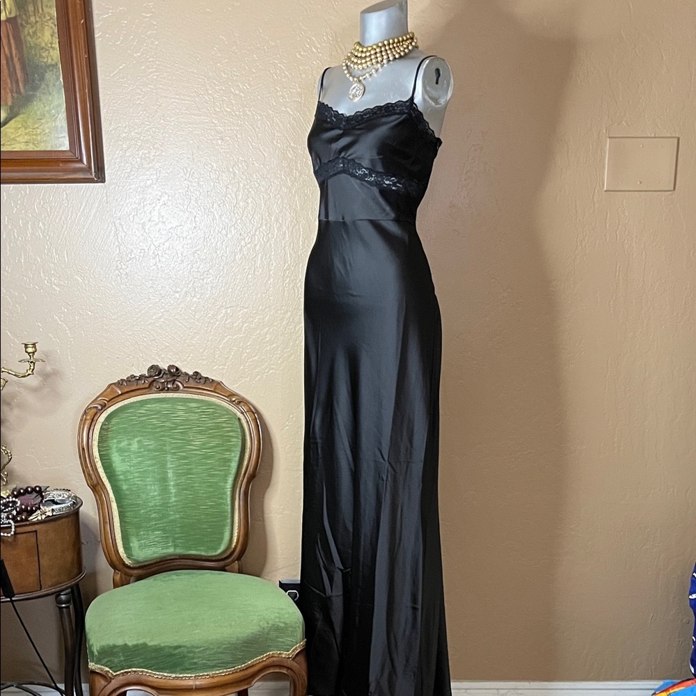 Honey Mango Elegant Black Satin Maxi Dress.  Sz L
